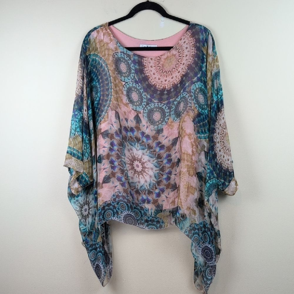 Gigi Moda Silk Kaftan Style Blouse Tie Dye Floral Medallion Bohemian Print